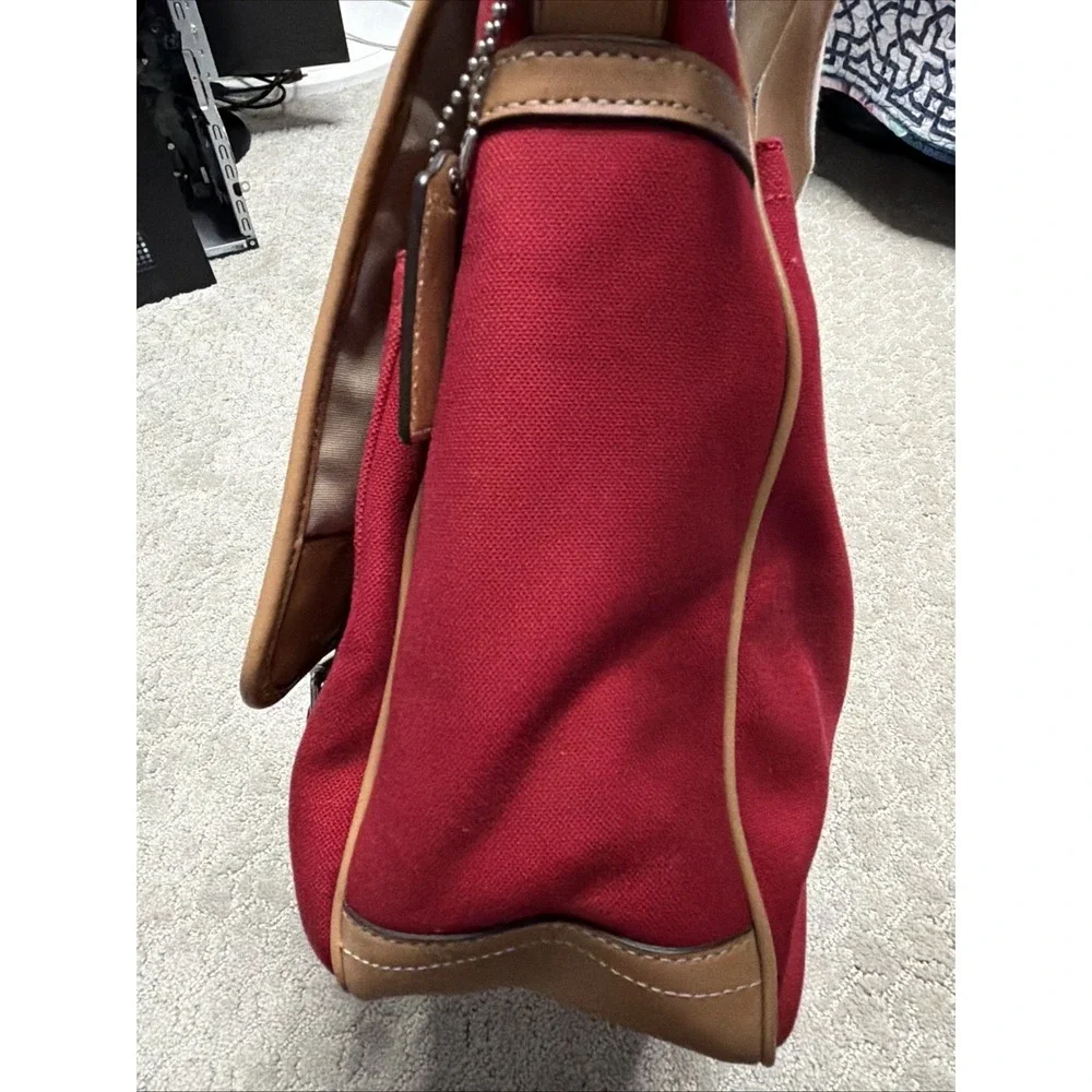 COACH Voyager Red & Tan Canvas‎ /Leather Messenger Laptop Bag School Work Travel
